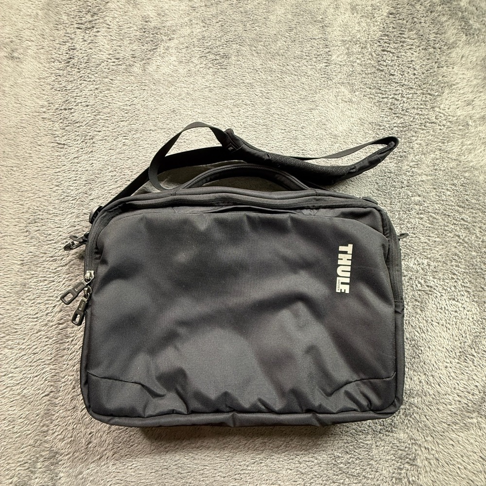Thule Subterra Laptop Bag 15.6" Black with Blue Interior Crossbody Messenger Bag